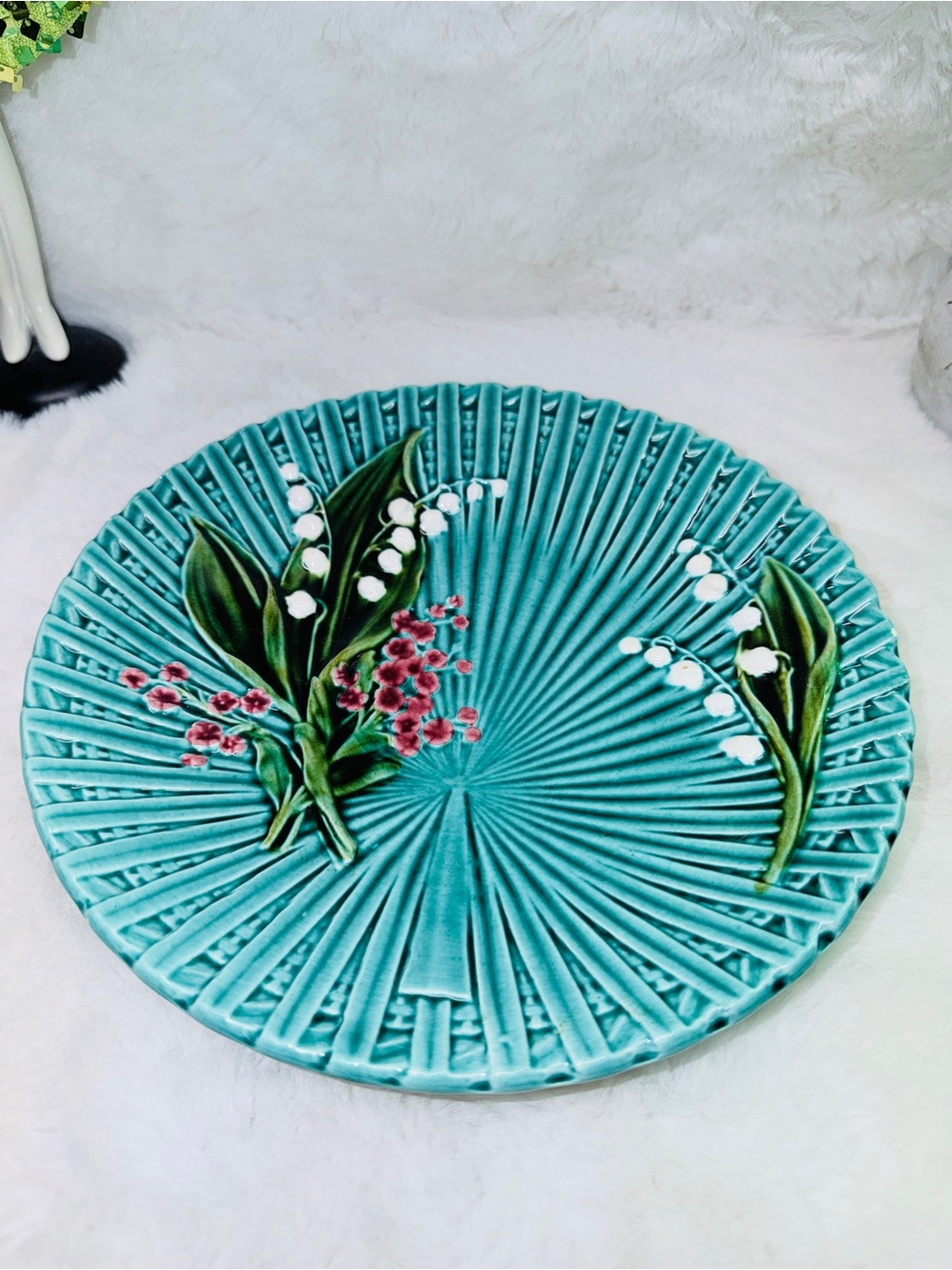 SMF Hand Painted Turquoise Ceramic Plate Lily of the Valley Design Art Nouveau 💝 - Picture 2 of 4